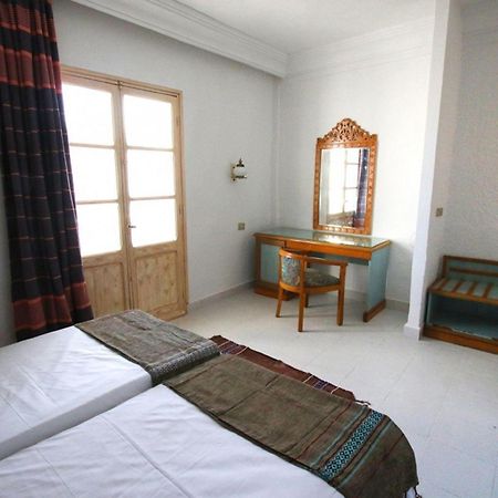 Hotel Best Beach- Family Only Chott Meriem ภายนอก รูปภาพ