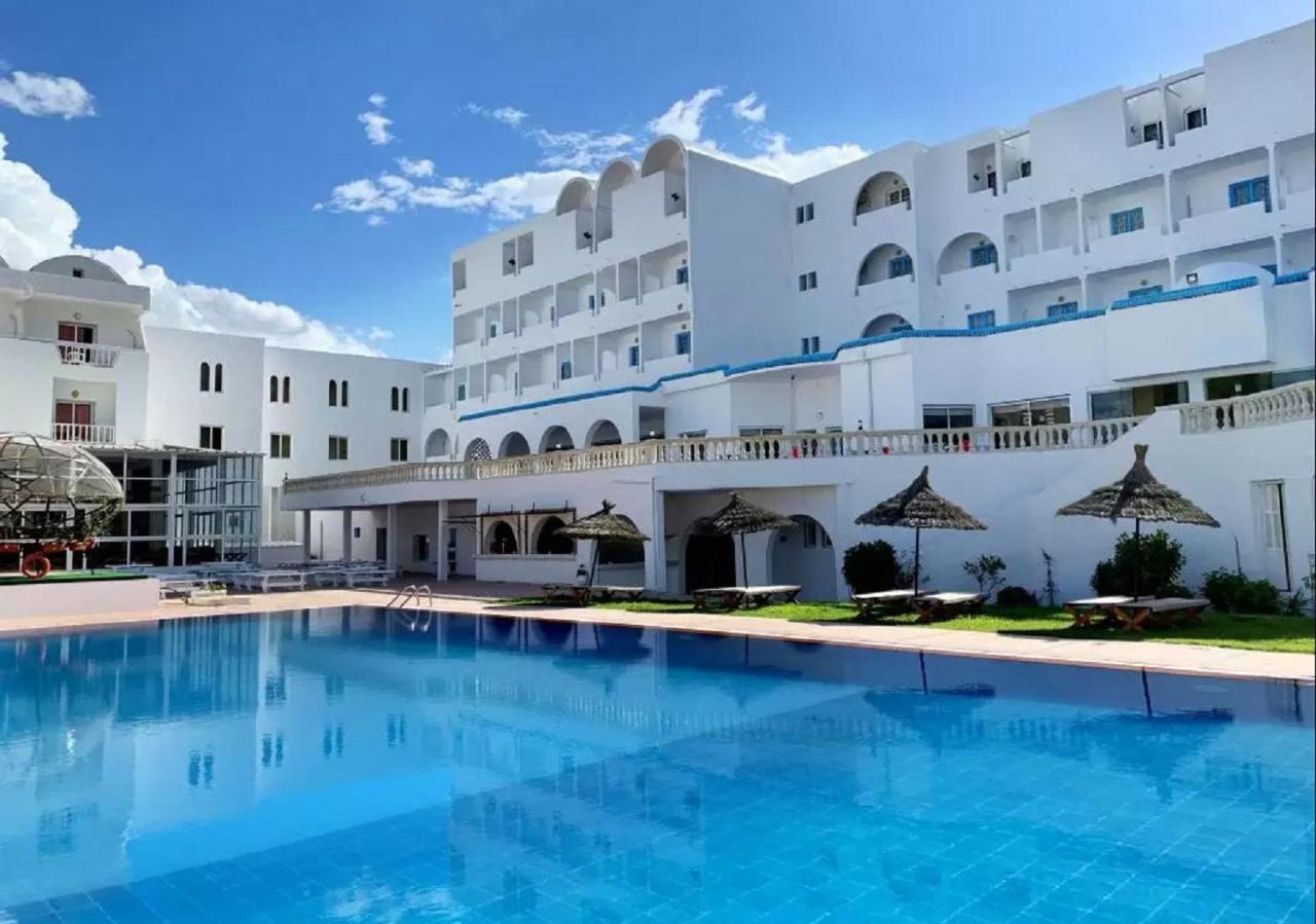 Hotel Best Beach- Family Only Chott Meriem ภายนอก รูปภาพ
