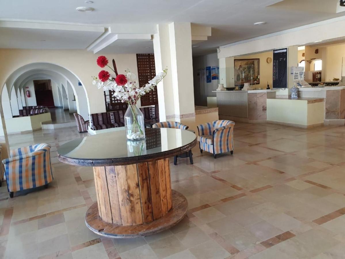 Hotel Best Beach- Family Only Chott Meriem ภายนอก รูปภาพ