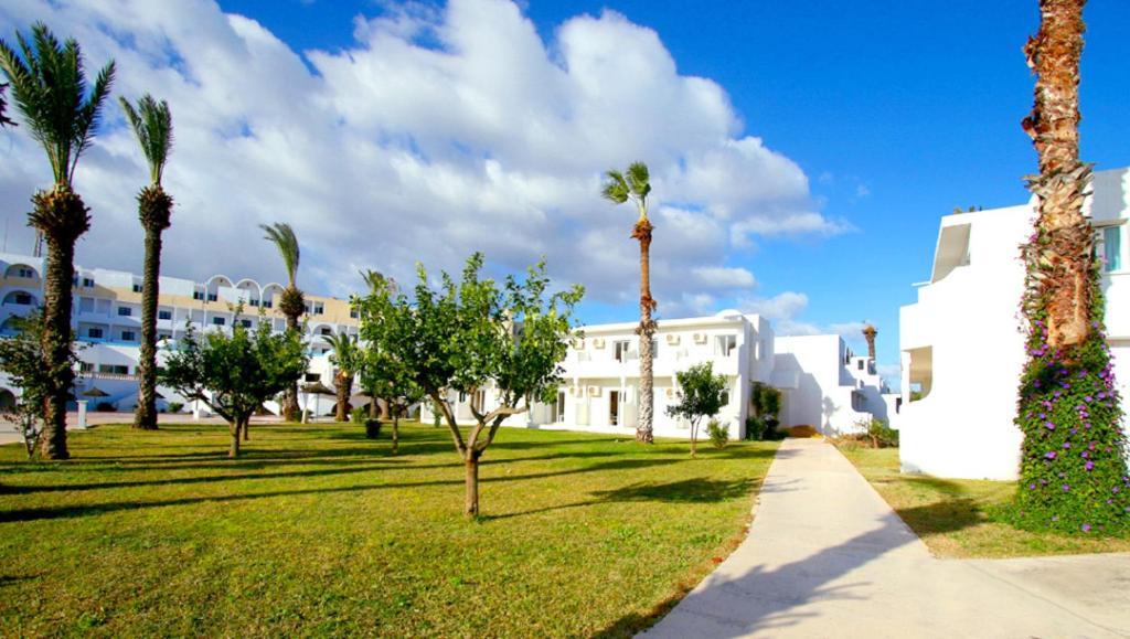 Hotel Best Beach- Family Only Chott Meriem ภายนอก รูปภาพ