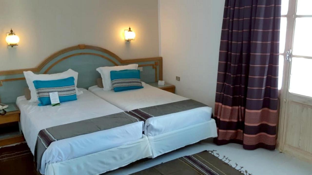 Hotel Best Beach- Family Only Chott Meriem ภายนอก รูปภาพ