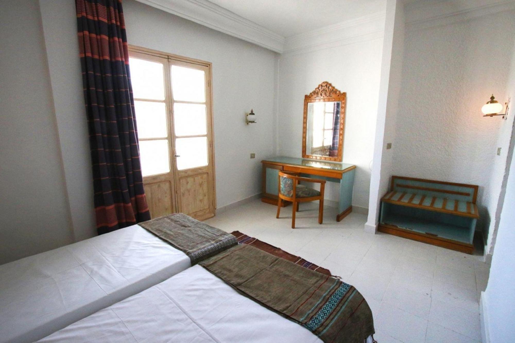 Hotel Best Beach- Family Only Chott Meriem ภายนอก รูปภาพ