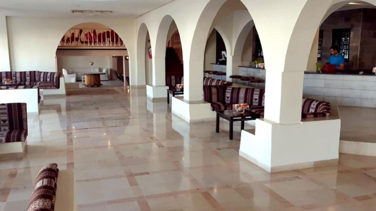 Hotel Best Beach- Family Only Chott Meriem ภายนอก รูปภาพ