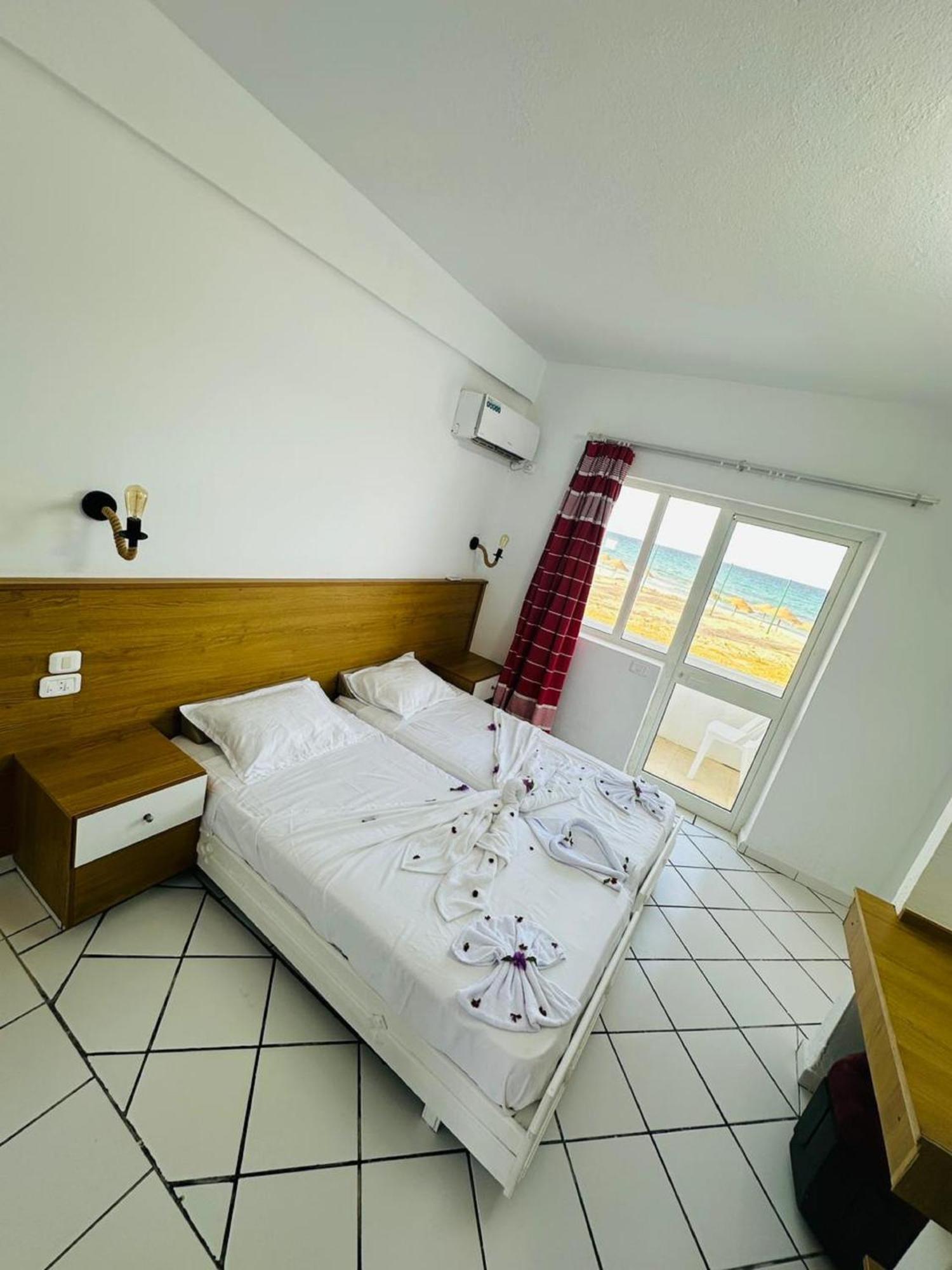 Hotel Best Beach- Family Only Chott Meriem ภายนอก รูปภาพ